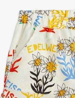 Edelweiss Vävda Shorts