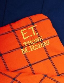 E.T. Multifunktionellt Vadderat Täcke