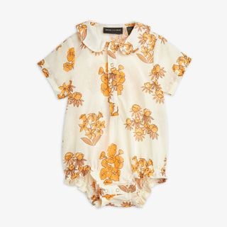 Wildflowers woven body