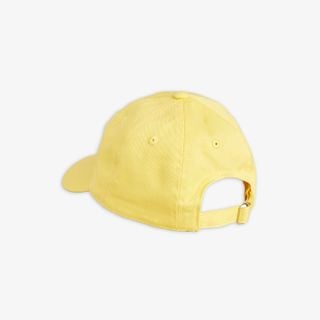 Pigeon Embroidered Cap Yellow