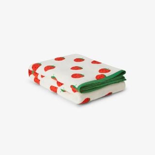 Strawberries Fleece Bedspread Twin