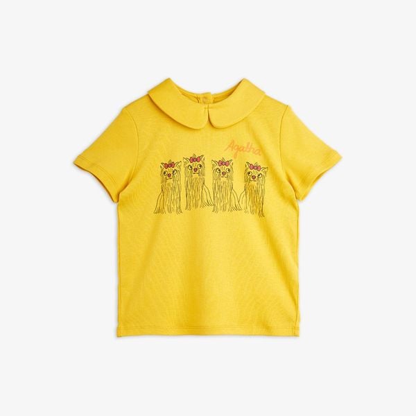 Agatha Dogs Collar T-Shirt