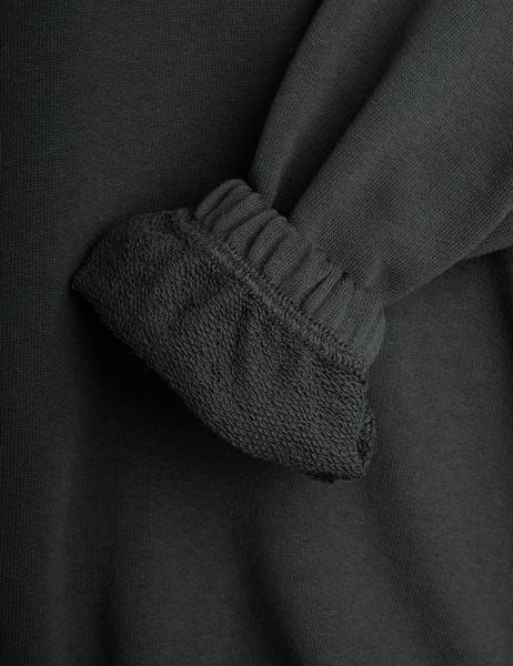 Panther Patch Collar Sweatshirt