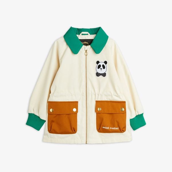 Children's spring jacket with Panda patch made from recycled polyester and organic cotton.