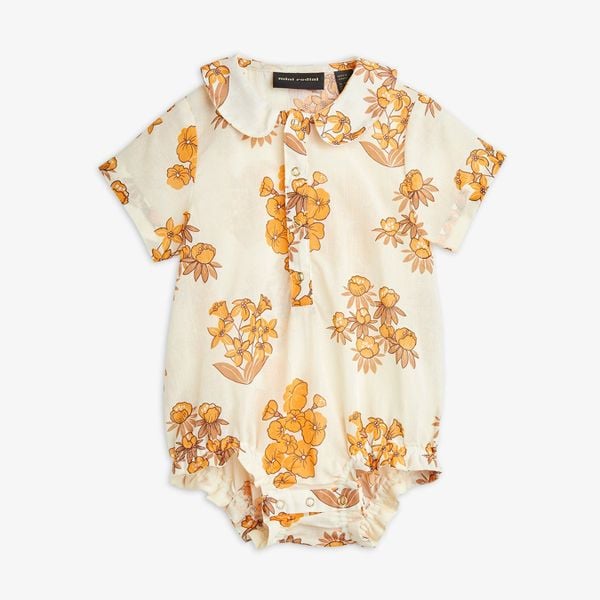 Wildflowers woven body