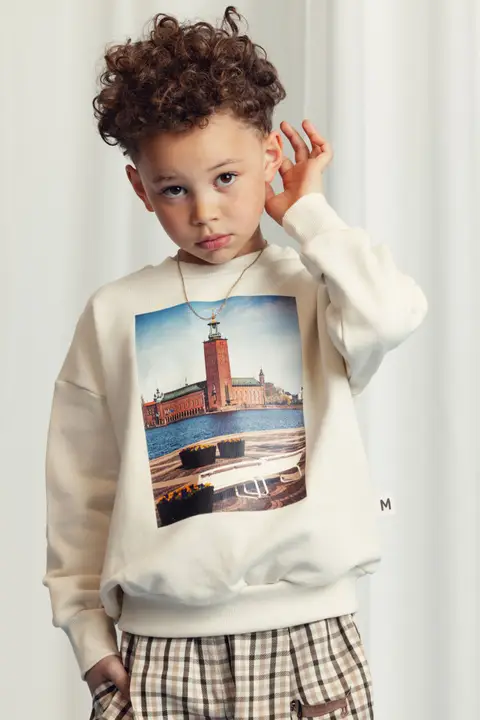 City hall sweatshirt 