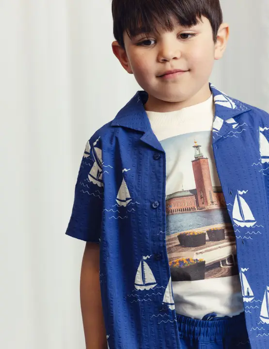 Sailing boats woven shirt