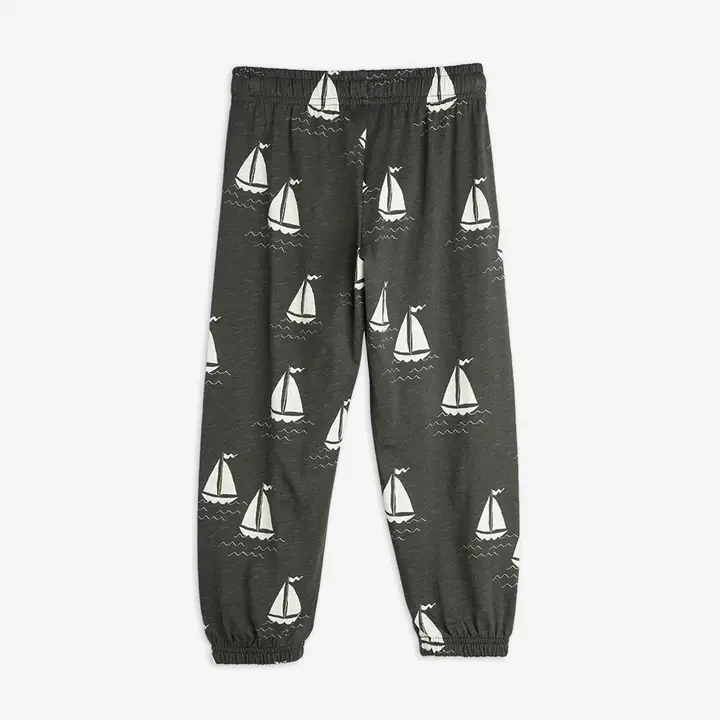 Sailing boats trousers