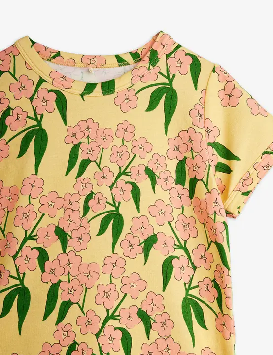 Alpine flowers T-shirt