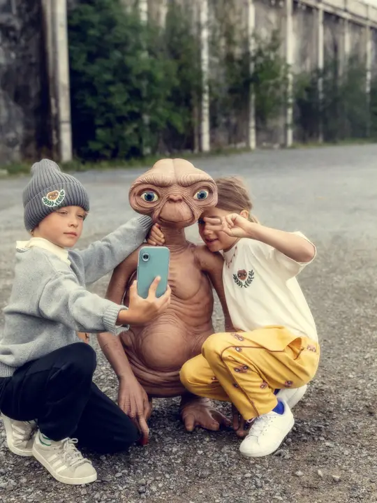 E.T. Patch Knitted Rib Beanie