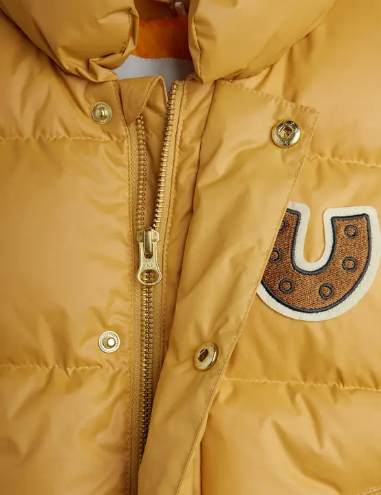 Horseshoe Puffer Vest