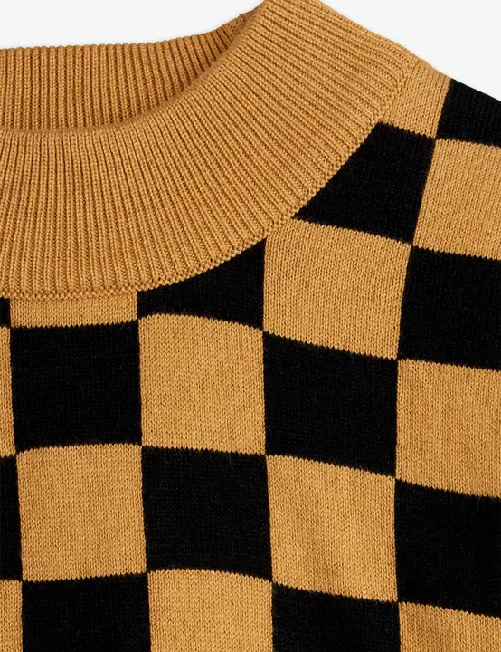 Chess check knitted sweater