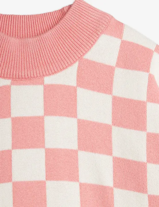 Chess check knitted sweater