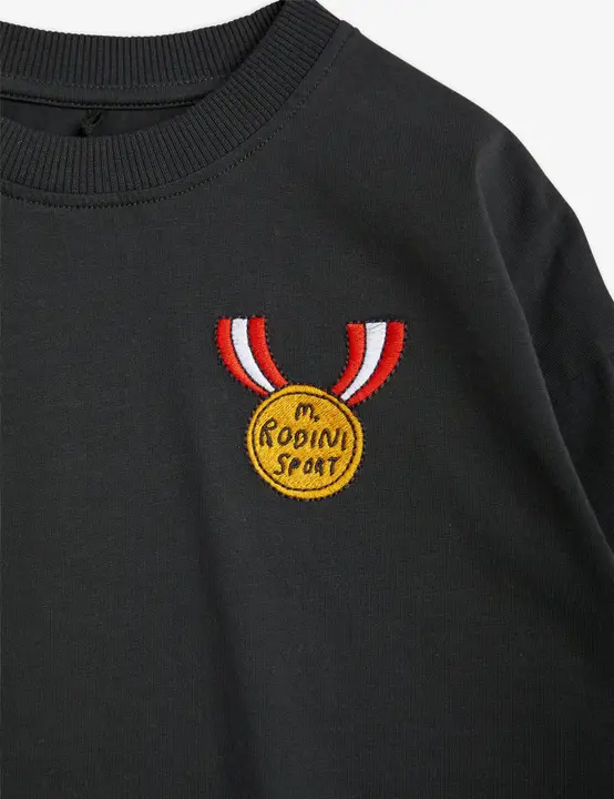 Medal Broderad Långärmad T-Shirt