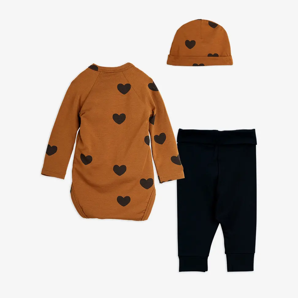 Basic Hearts Baby-Kit-image-1