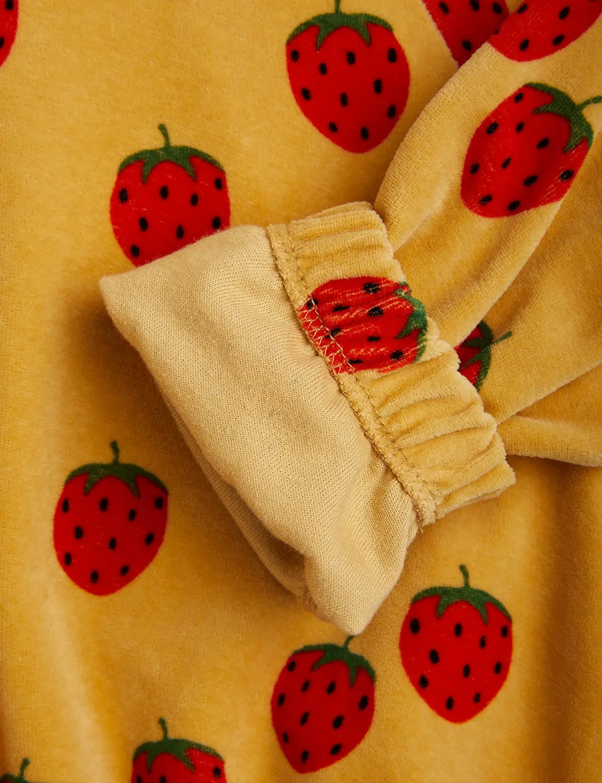 Strawberries Velour Sweatshirt Beige | Mini Rodini