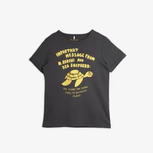 Turtle T-shirt-image-0